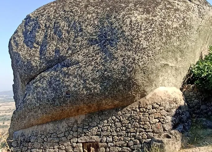 Semesterbostad Lugar Sao Salvador De Monsanto